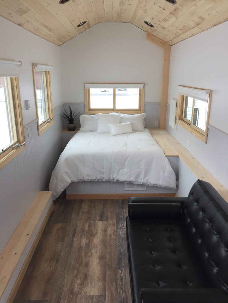 Tiny Houses with First Floor Bedrooms No Lofts Tiny 